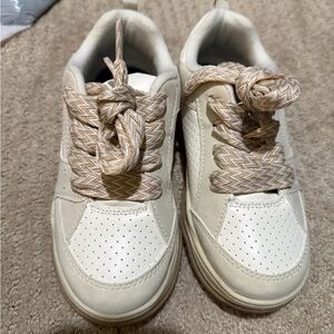 Oshkosh Boys Tan Neutral Shoes Sz 12